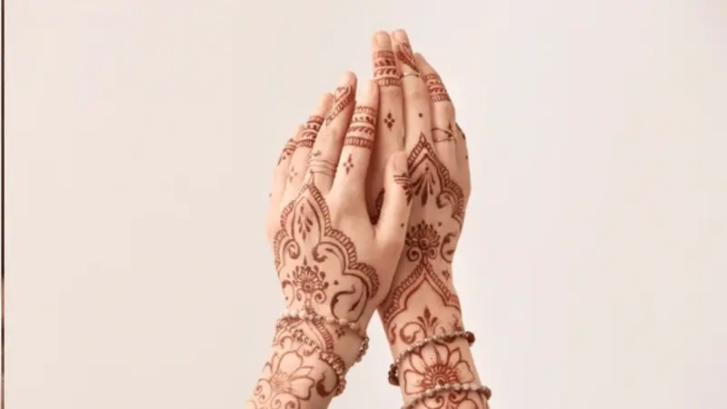 Vat Savitri Vrat Mehndi Designs
