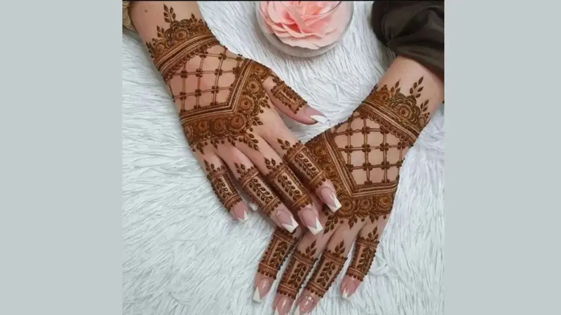 Vat Savitri Vrat Mehndi Designs